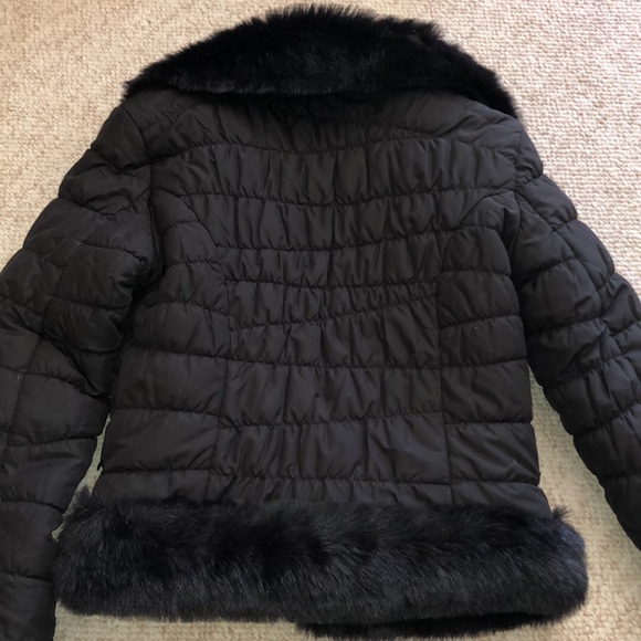 Sugarfly faux fur puffy jacket size S zip pockets hook closure warm & cozy - Picture 6 of 7